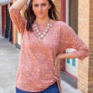 Top 3/4 Sleeves with Side Knot Size Medium